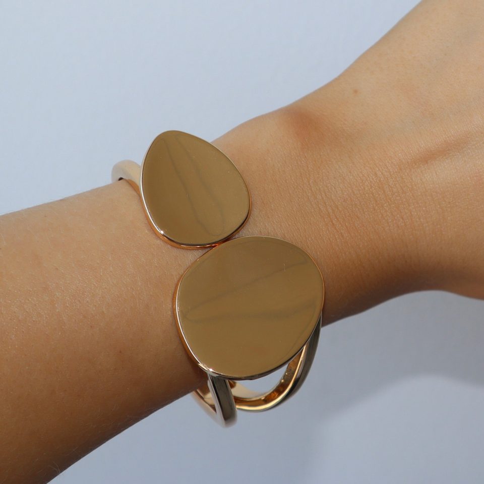 Standout Bangle